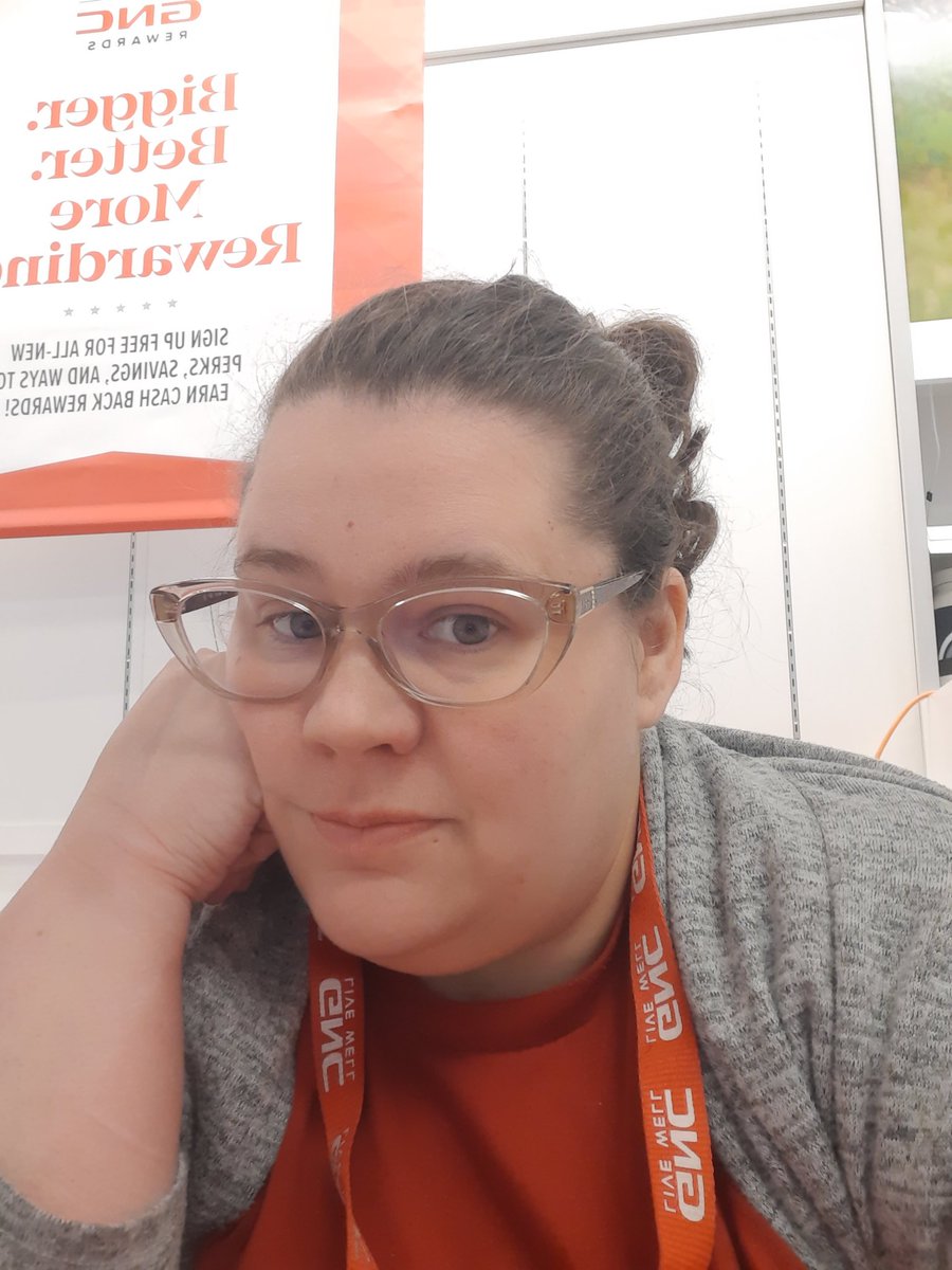 DarkAgeAngel's tweet photo. So, haven't been streaming thus week due to being sick, feelt better Went to play last night to discovered my pump in my pc went out. So while I wait for a replacement to arrive I will just be hanging out in streams. So drop your s below. https://t.co/YMhk6mnmCA