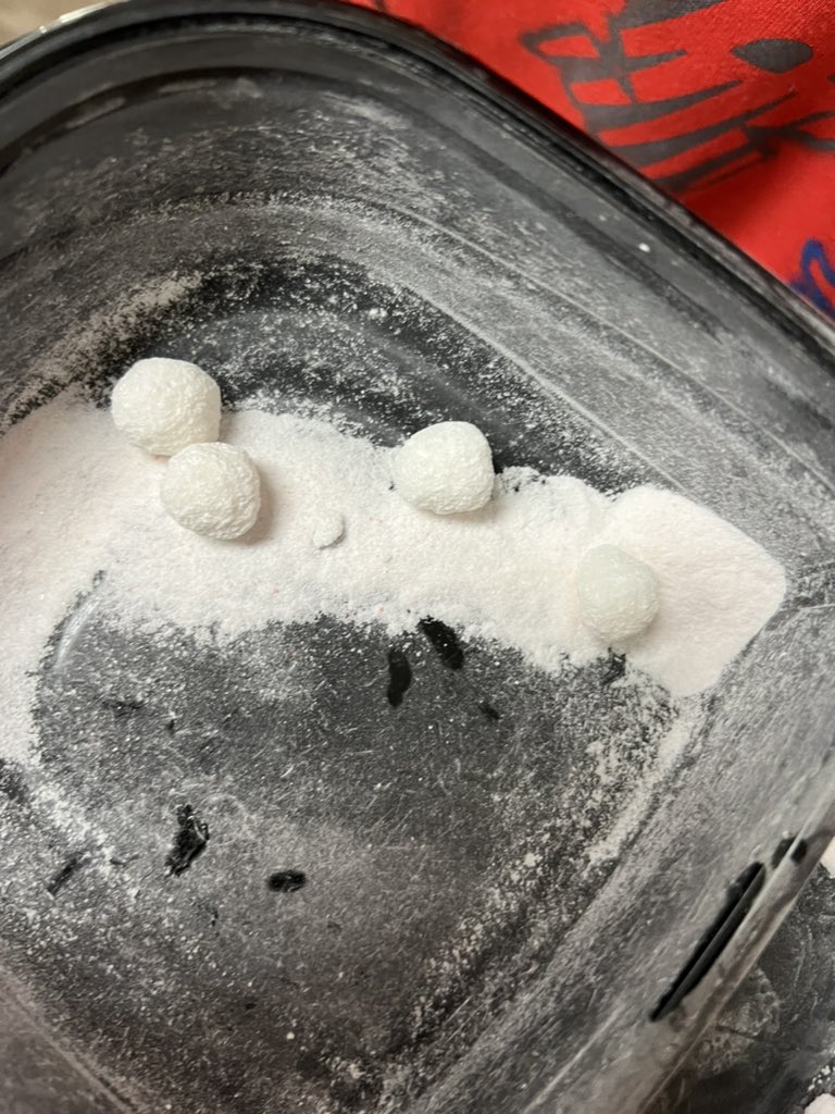 MrsSheriffSTEM's tweet photo. Sugar Cube Lab from @MysterySci on Weathering/Erosion 🏔️ https://t.co/l3g4EA0FZQ