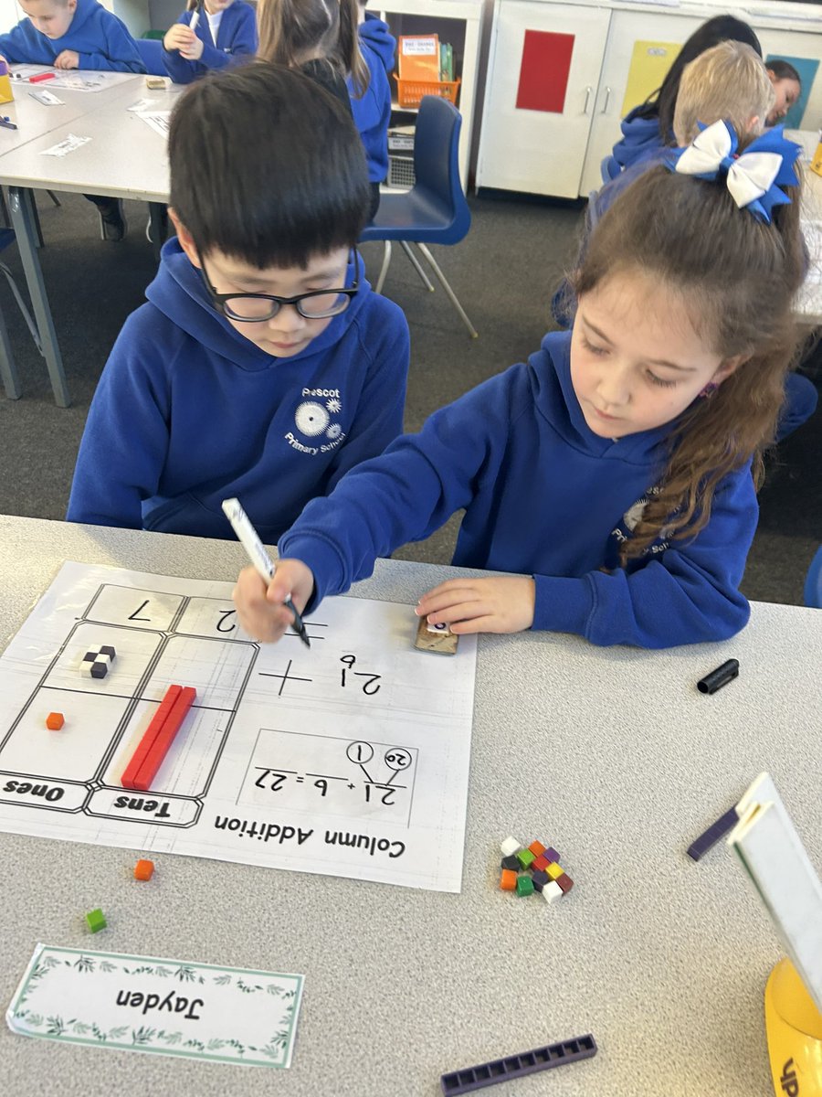 PCPPandas's tweet image. In maths today, we used the dienes to familiarise ourselves with column addition in a practical way. #pcpmaths