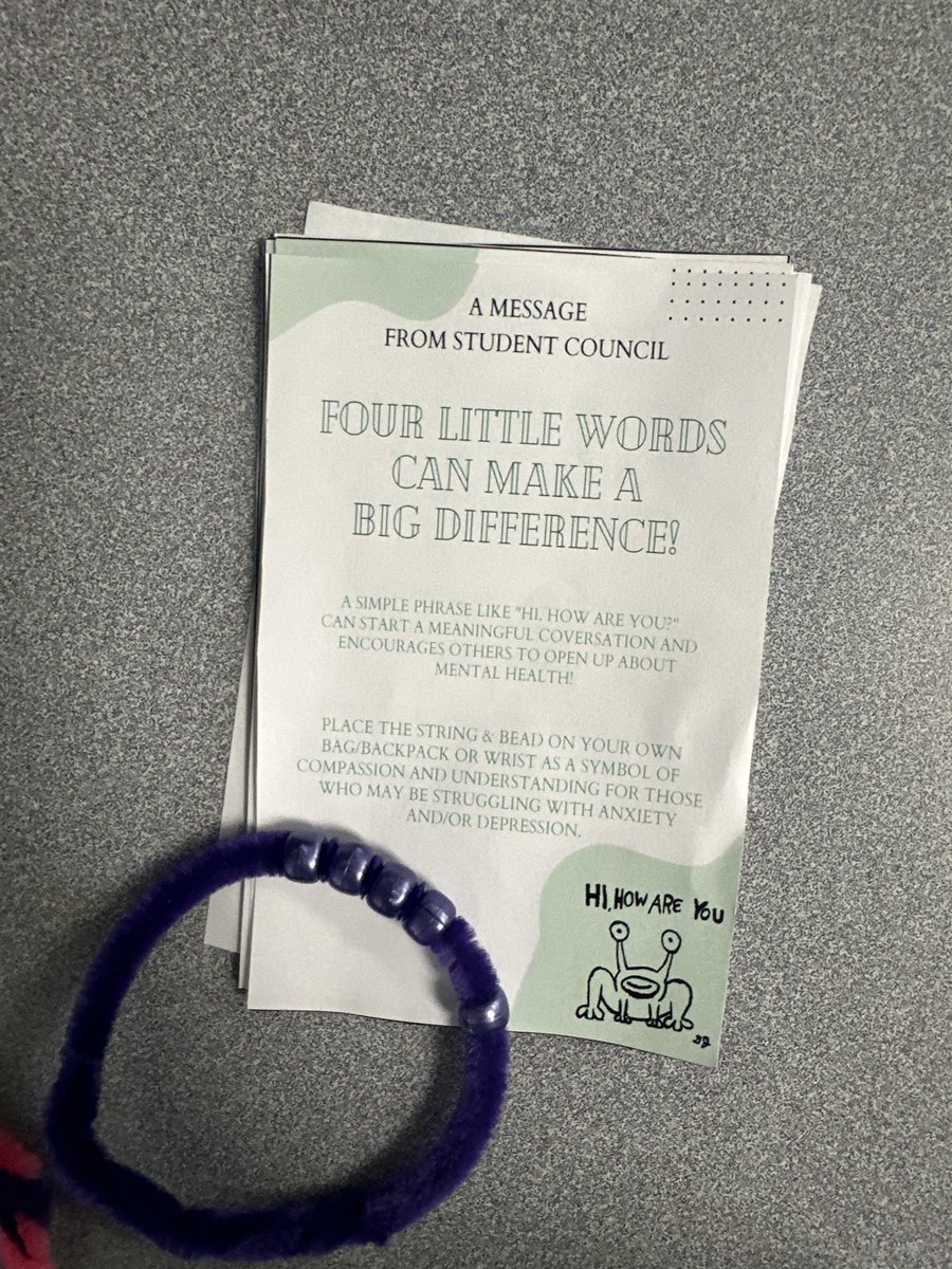 _MHSSTUCO's tweet photo. Kicking off the day with #4SimpleWords. #HiHowAreYouDay opens up conversations and brings awareness to mental health. #SayItAndMeanIt @MontwoodHS @AnaPlayer_MHS @Co2024Rams @mhsco_2025 @mhs_class_of_26 @MHSClass_of_27 https://t.co/jUhsR2OzUE