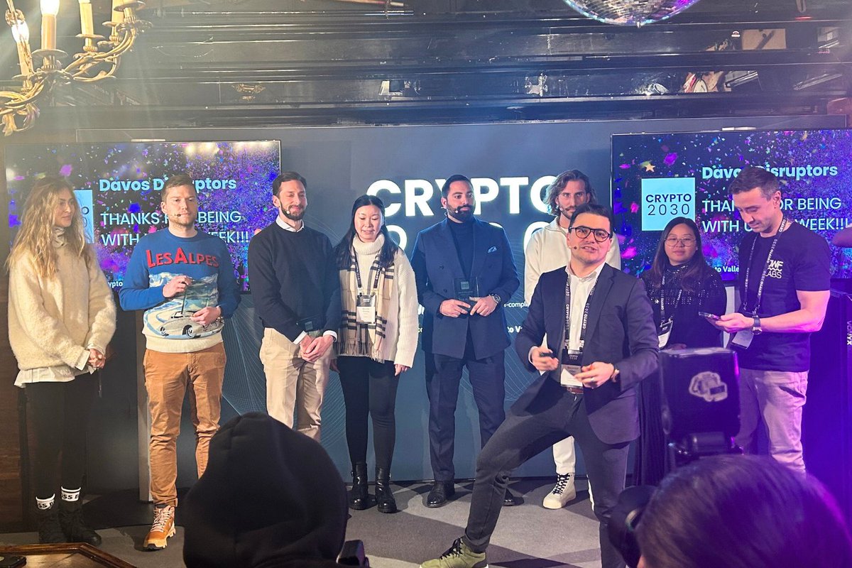 ElephantsLW's tweet photo. It's been great to be part of the @WCF_2030 Token Titans pitch competition in #Davos and to have achieved 3rd place among over 100 startups! 🌍 🚀A great achievement for all the Elephants Team.🐘

Congratulations to all the other finalists and thanks for such an incredible event to @thecryptovalley, @DWFLabs, Benedek Orban, Alessia Baumgartner, @stefanovirgilli and others!

Hope to see you again next year in Davos! ⌚ #CRYPTO2030 #DavosDisruptors #RWAtokenization #vintagewatches #luxurywatches #tokenization #fractionalization
