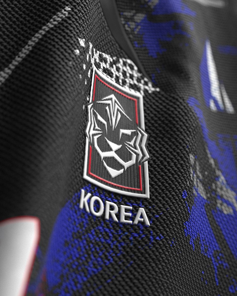 (2/3)

#SouthKorea #HMSon #AsianCup2023 #SouthKorea #Korea #대한민국 #축구국가대표팀 #아시아_정상을_향해 #ConceptKit #KitConcept #KitDesign #FootballEdits #FootballDesign #Sportswear #SportswearDesign #Clo3d #3dFashion #Concept #Design #Football #Soccer #camisetasdefutbol