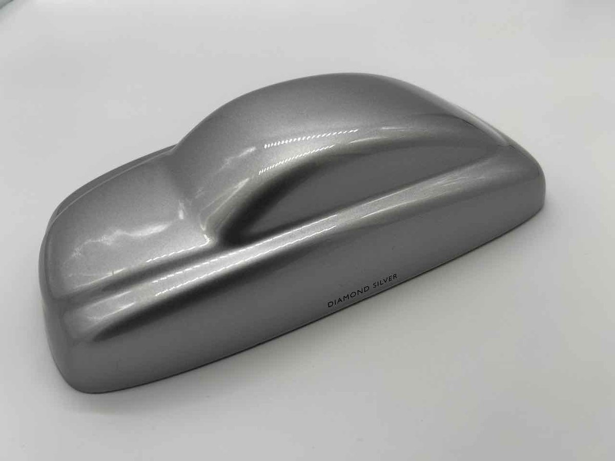 svenskatom's tweet image. Do you remember the Saab Colorfrog? Genuine Saab Colorfrog. Color pattern for the Saab dealer showroom, introduced in 2002. The shape is based on the Saab 92 and the original Saab. en.saabblog.net/advert/saab-co…