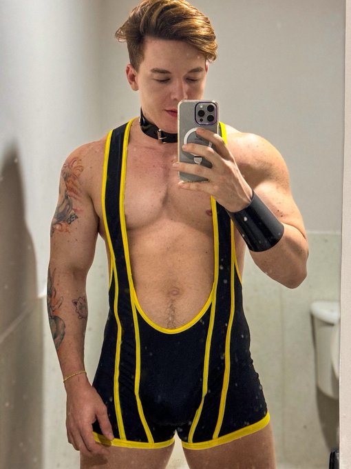 Me sentía guapo y kinky. https://t.co/UMZoyLHdSr
