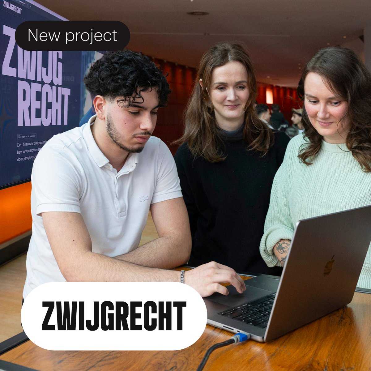 De gemeentes Amsterdam en Rotterdam werken aan bewustwording bij jongeren rondom uithalen en drugscriminaliteit. Ruim 100 jongeren werken aan en in de film ‘Zwijgrecht’. Wij ontwikkelen in co-creatie met de jongeren het platform, waarmee ze hun bijdragen, kunnen gaan delen.