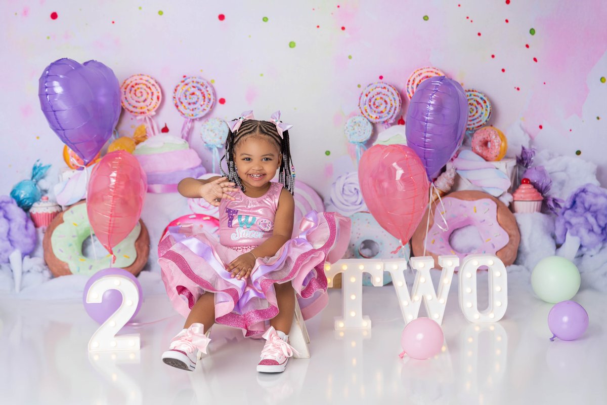 therealmjae_'s tweet photo. On this day a queen was born🩷🎂#TWOsweet🍭✨ https://t.co/XqeIQXt3v1