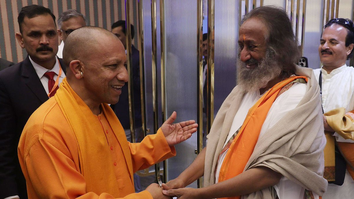 Yogi Adityanath (@myogiadityanath) on Twitter photo सबको राम-राम!
आप सभी पर प्रभु श्री राम की कृपा बनी रहे।
<a href="/SriSri/">Gurudev</a>
<a href="/SrBachchan/">Amitabh Bachchan</a>
<a href="/juniorbachchan/">Abhishek 𝐁𝐚𝐜𝐡𝐜𝐡𝐚𝐧</a> सबको राम-राम!
आप सभी पर प्रभु श्री राम की कृपा बनी रहे।
<a href="/SriSri/">Gurudev</a>
<a href="/SrBachchan/">Amitabh Bachchan</a>
<a href="/juniorbachchan/">Abhishek 𝐁𝐚𝐜𝐡𝐜𝐡𝐚𝐧</a>