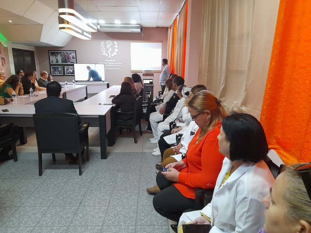 Ministro de Salud Pública de Cuba, Dr. José Angel Portal Miranda inicia visita de trabajo a la provincia de Cienfuegos en el Hospital Gustavo Aldereguía Lima, institución que próximamente celebrará  45 años de fundada por nuestro Comandante en Jefe  #FidelPorSiempre .