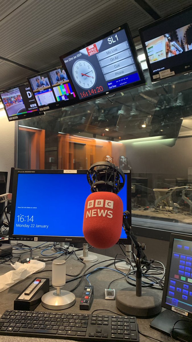 Back in The Newsroom Studio @bbcworldservice @BBCSounds 19/22GMT and the @Globalnewspod from Broadcasting House