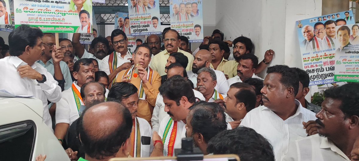 Praveen Chakravarty tweet media