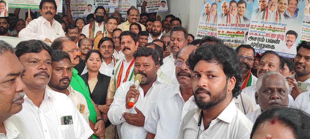 Praveen Chakravarty tweet media