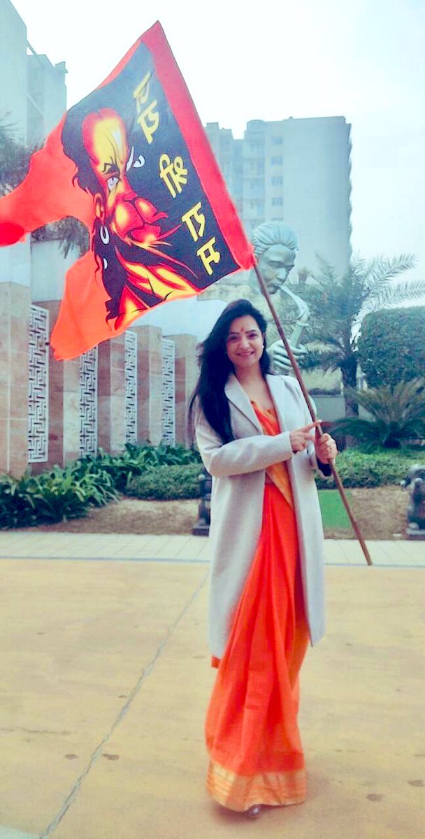 Roli_Mehra's tweet photo. Blessed to be Alive 🙏🏻Centuries old wait is finally over and Lord is now residing in His own home.The air is filled with Joy &amp; Hearts brimming with Happiness as Ram Mandir stand stall in Ayodhya. India comes alive-“Prabhu Aa gaye hain”#AyodhaRamMandir #RamLallaVirajma #RamMandir https://t.co/cgWKS3vnfQ
