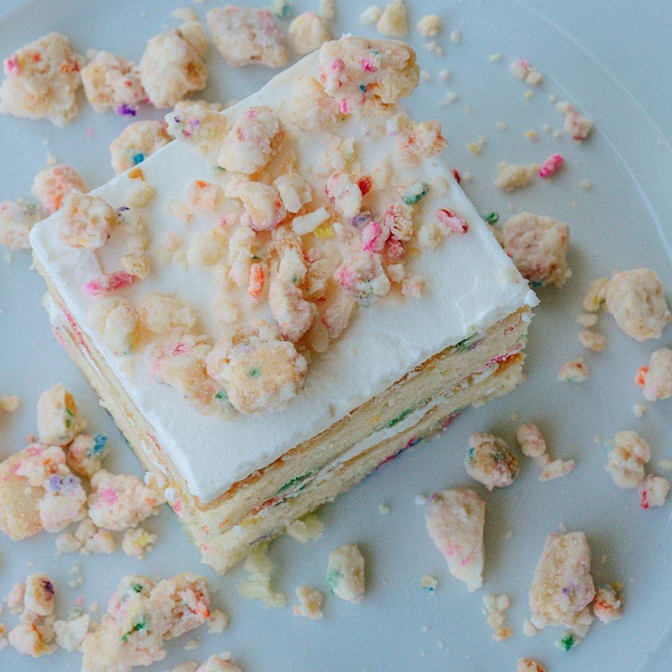 It’s always your birthday @pastariastl ✨🍰🎈 Pastaria’s signature Birthday Cake is layered with confetti cake and vanilla butter cream… garnished with shortbread cookie crumbles. Always on the dessert menu at Pastaria! Made by Executive Pastry Suji Shaw. 📷: Erica Calhoun