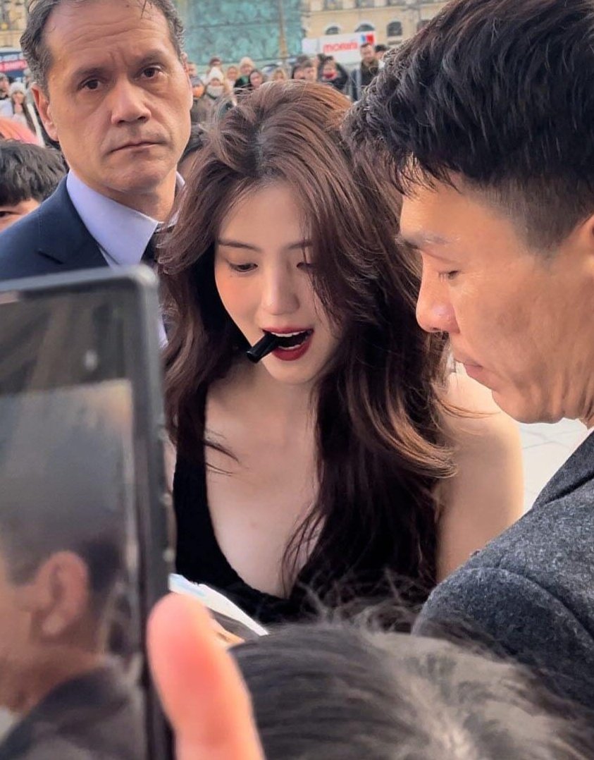 kdrama_menfess's tweet photo. •KDM• HAN SOHEE LU GAK CAPEK KAH CANTIK TERUS TIAP HARI??? 😭😭😭😭😭 CUMA DIAMBIL MAKE KAMERA HP
https://t.co/5lAn9O1Ohp