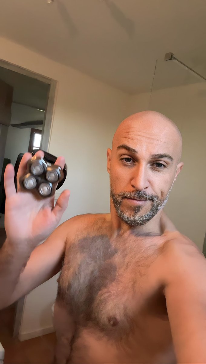 Taltapage's tweet photo. After a long and tiring work day at the hospital… time to rest and take care of me 😌

#skullshaver #baldmenwithbeards #nurse https://t.co/khjdLZtDaI