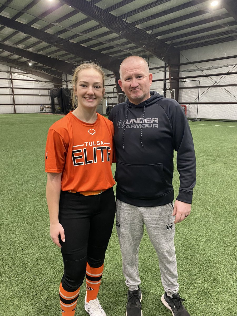 I had a great time at the <a href="/UARMSoftball/">UARM Bucks Softball</a> camp!! There were lots of fun drills and defense reps that I enjoyed. I also want to thank @coachkBucks and <a href="/nealy_tracy/">Tracy Nealy</a> for the offer to play for Rich Mountain!! I’m looking forward to the next camp!! #beelite