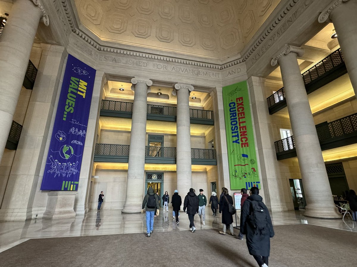 Honored to give presentation on ‘Revolutionizing Personalized Learning: Introducing Squirrel Ai's Large Adaptive Model (LAM)’ at The revolutionary impact and emerging challenges generative AI in STEM research and education, which was organized by Harvard University and MIT.