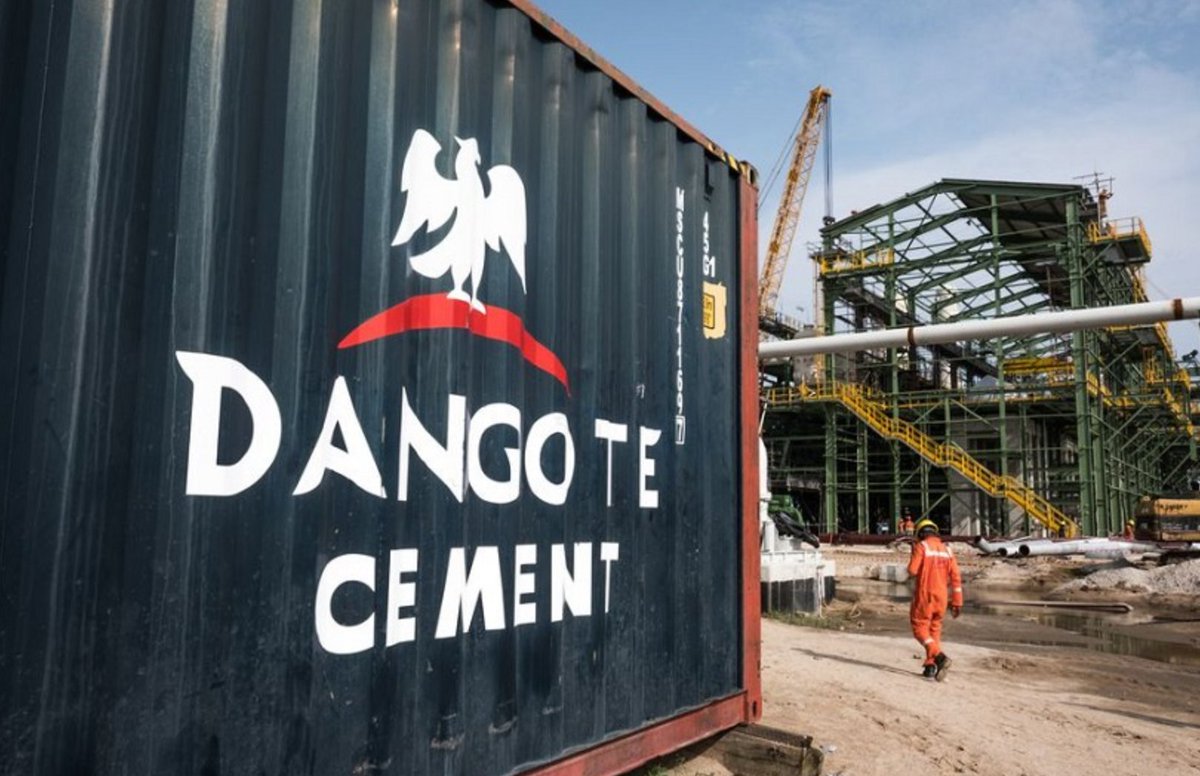 Nairametrics's tweet photo. BREAKING: Dangote Cement becomes first Nigerian company to reach N10 trillion market cap   - https://t.co/OLooXtOMVM https://t.co/4qKMhtTZOl
