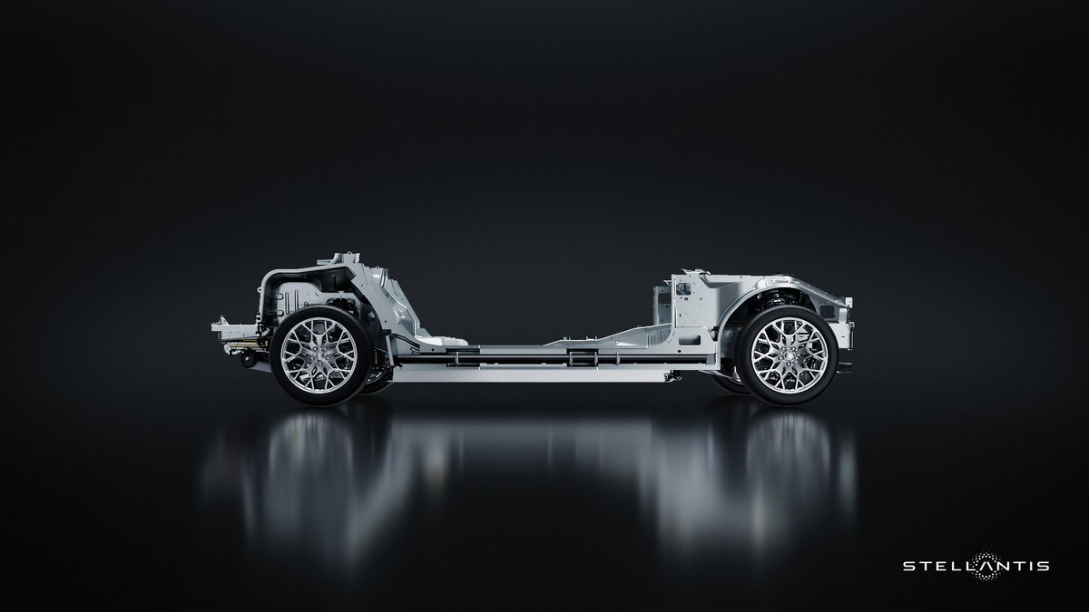 AutosMemoLira's tweet photo. Stellantis presentó su nueva plataforma STLA Large. Es una plataforma flexible para los vehículos eléctricos, será la base de modelos de #Dodge #Jeep #AlfaRomeo #Chrysler y #Maserati.
@StellantisMX #autoselectricos #stellantis #DareForward #MemoLira https://t.co/lPRb8uThsK