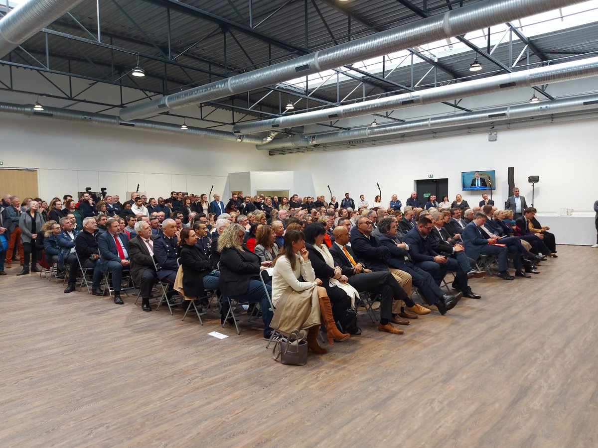 FRTPIDF's tweet image. 🤝Le Président @JRAMOS9191 présent aux vœux de la @FFBatiment Essonne, à l'invitation du Président Fabien DAURAT. Partage d'un moment convivial avec les forces vives du territoire essonnien aux côtés du @Prefet91 Bertrand GAUME et de François @durovray, Président du @CDEssonne.