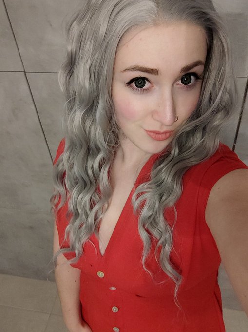 Bonjour vous ☺️ Comment &ccedil;a va ? https://t.co/Rs3986gnET<a href="/tag/camgirl"class="tags"><span>#camgirl</span></a><a href="/tag/cam4"class="tags"><span>#cam4</span></a>