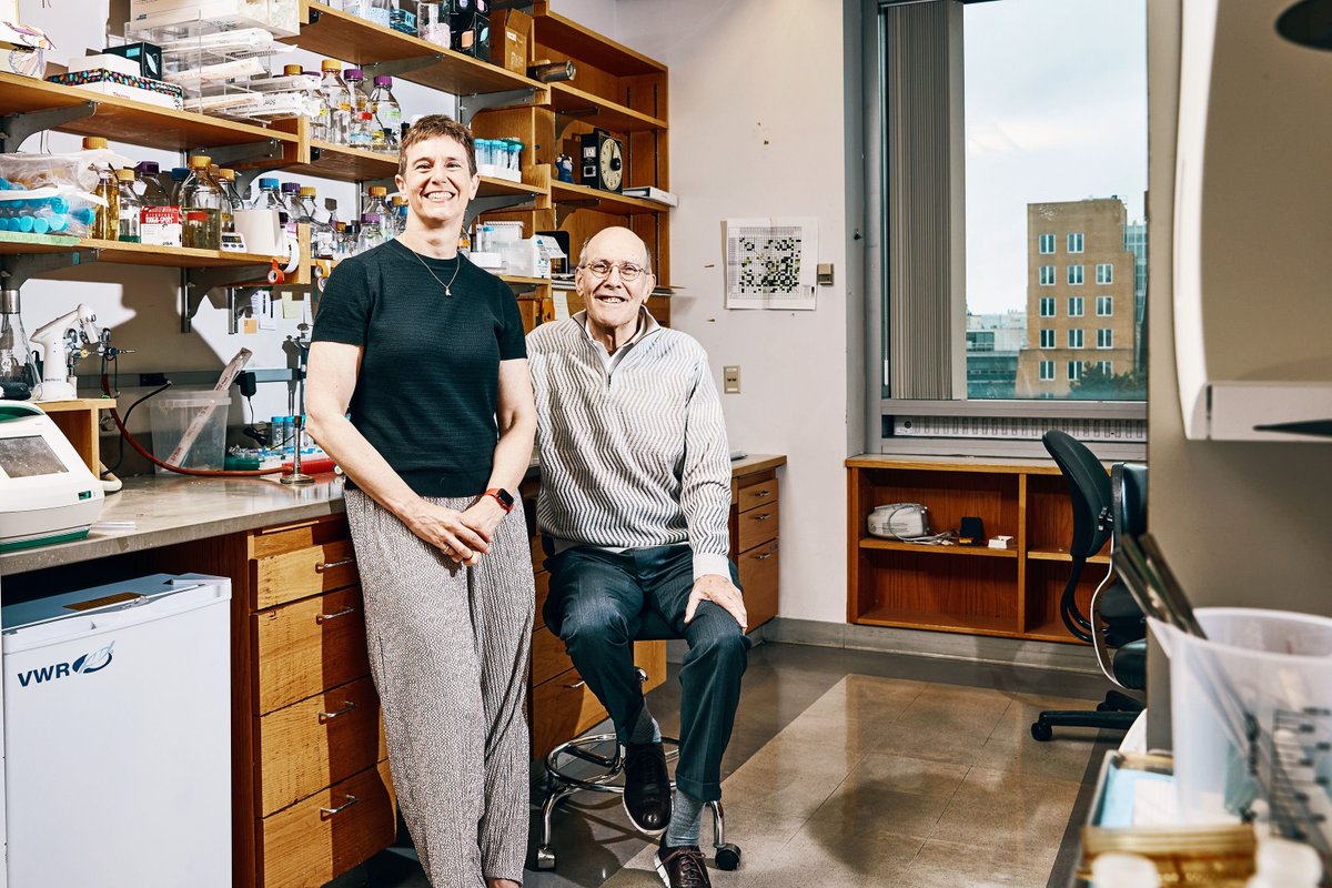 According to Jay Stein PhD ’68, the Jay A. Stein (1968) Professorship of Biology at MIT "is a way to pass the baton of science, from one generation to the next—hopefully, forever." science.mit.edu/passing-the-ba…
