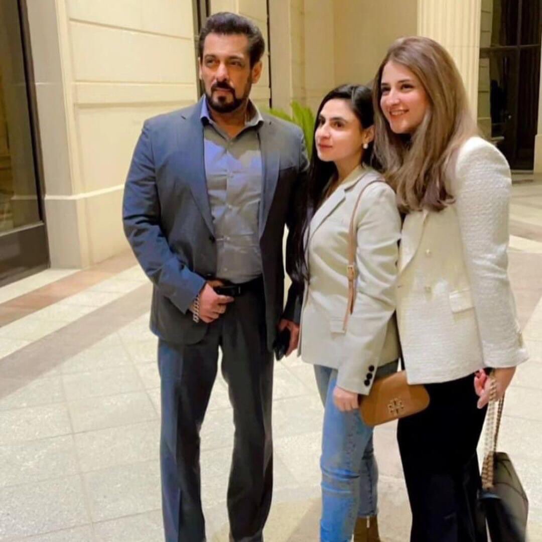 Latest pic Of megastar. ❤️🙌 #SalmanaKhan #JoyAwards2024 #Riyadh #SaudiArabia #beingsalmankhan #beinghuman #salmankhanistheBest @BeingSalmanKhan #Being_Salman_Khan_Fan_Dubai #dubai #Shantuna_Salman_Ki_Deewani.🥰🤗 #skfan #From #Nepal