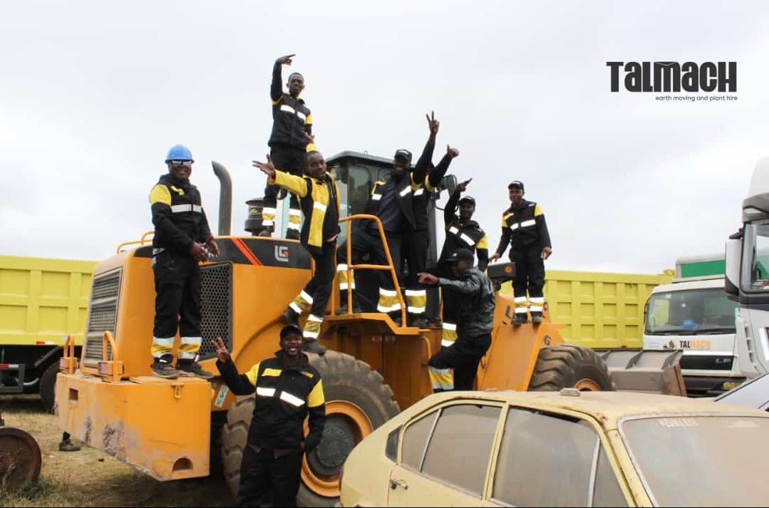 TalmachPVT's tweet photo. “Coming together is a beginning. Keeping together is progress. Working together is success.” SHOUTOUT to our workshop team for keeping our machines running 24/7 - 365! #maintenance #dieselplantfitting #volvo https://t.co/gsmbPSEtXh