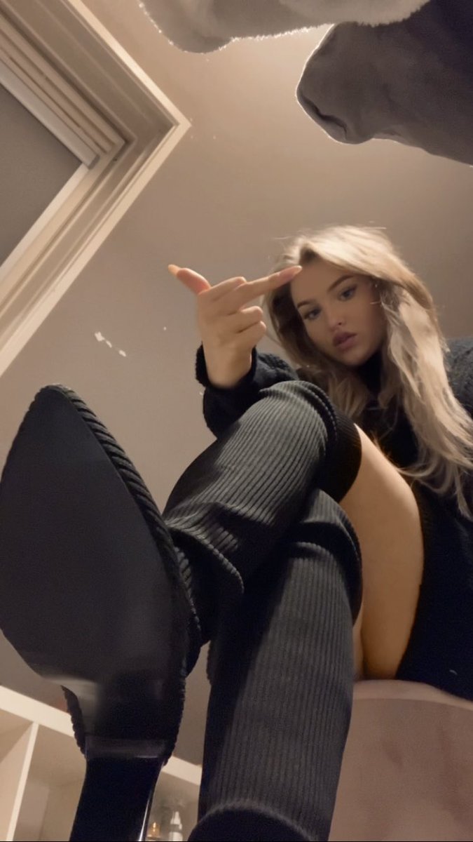 GoddessJen44's tweet photo. Get used to looking up to me piggy🐽

Princess Goddess finbrat Finsub findom femdom Paypig drain rinse sub HumanAtm Cashslave Debtslave cashmeet Fetish findomnl paypignl femdom https://t.co/X5v6kzDrgD