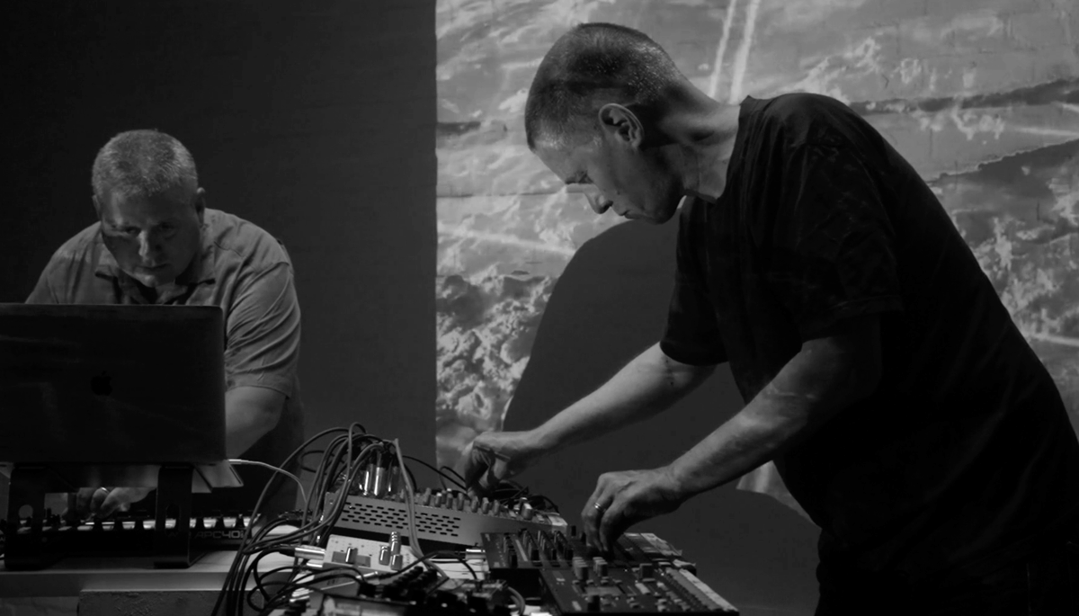 Ultramarine - The full live session. Watch now for free - electronicsound.co.uk/video/esls016-… @um_ultramarine