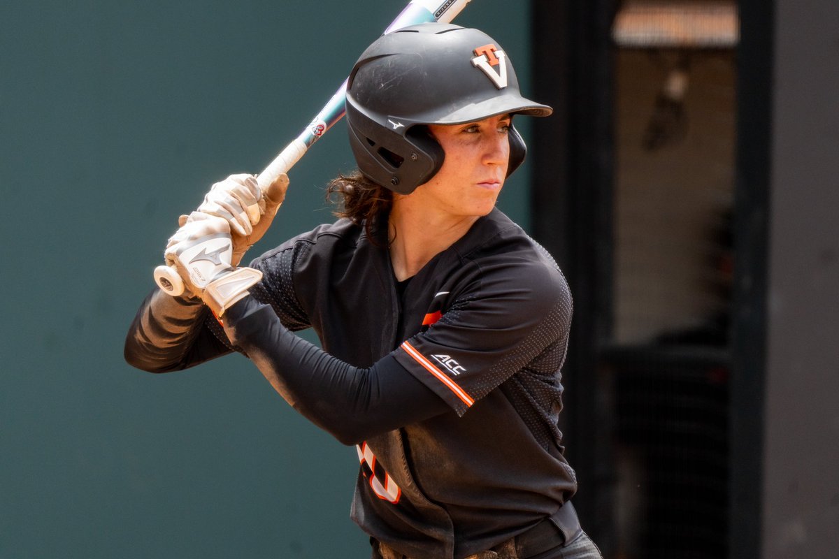 HokiesSoftball's tweet photo. The Emmas land spots on @SoftbalAmerica Preseason Top 100 Players list!

No. 39 - Emma Lemley
No. 81 - Emma Ritter https://t.co/i9SZnbcTW4