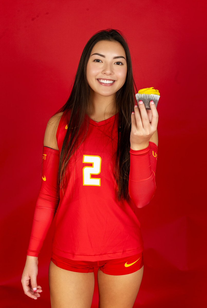 UST Volleyball tweet media