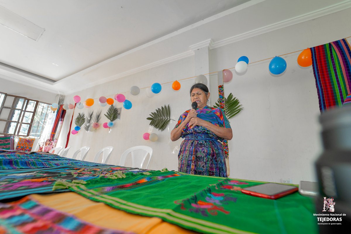 MNTejedoras's tweet photo. San Antonio Aguas calientes inaugura una Escuela de Tejido más 🪡🧵🧶. ¡Seguiremos tejiendo historia en nuestras indumentarias! ✊🏾 https://t.co/RmtNj03pdd