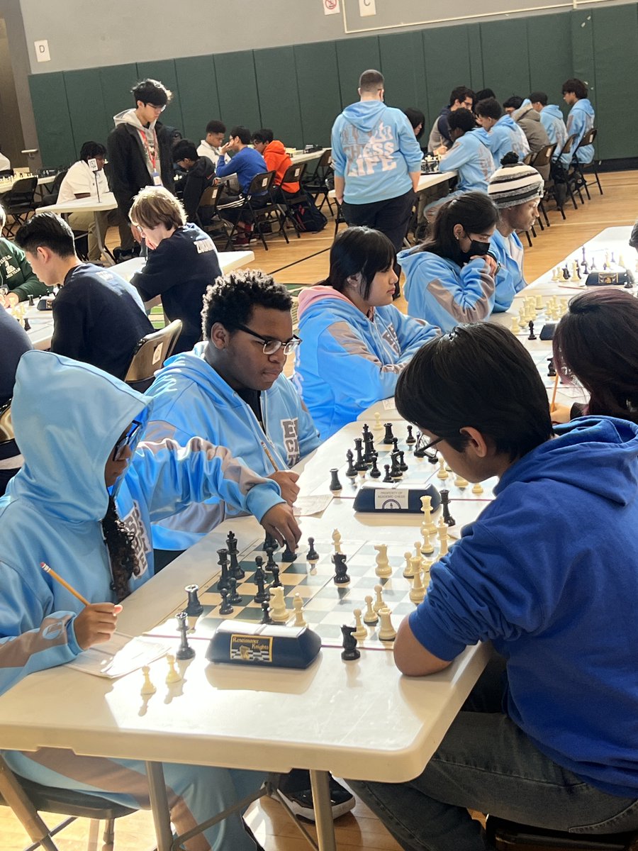 Big shout out to our Chess Team @ CPS CHESS Championship @ChiPubSchools #Chess #winning Round 1 W-Lincoln Park Round 2 W-Morgan Park Round 3 L-Whitney young Round 4 W-Mather