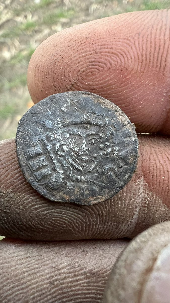 NorfolkButton's tweet photo. King Henry III Silver Penny Recovered using Xp deus II - magnet Program ๐ฅ
#metaldetecting #metaldetector #metaldetectingfinds #history #ww #treasurehunting #treasure #coins #minelab #xpdeus #dirtfishing #relics #detecting #coin #sondeln #treasurehunter #silver #hobby https://t.co/QP07hcbdAL