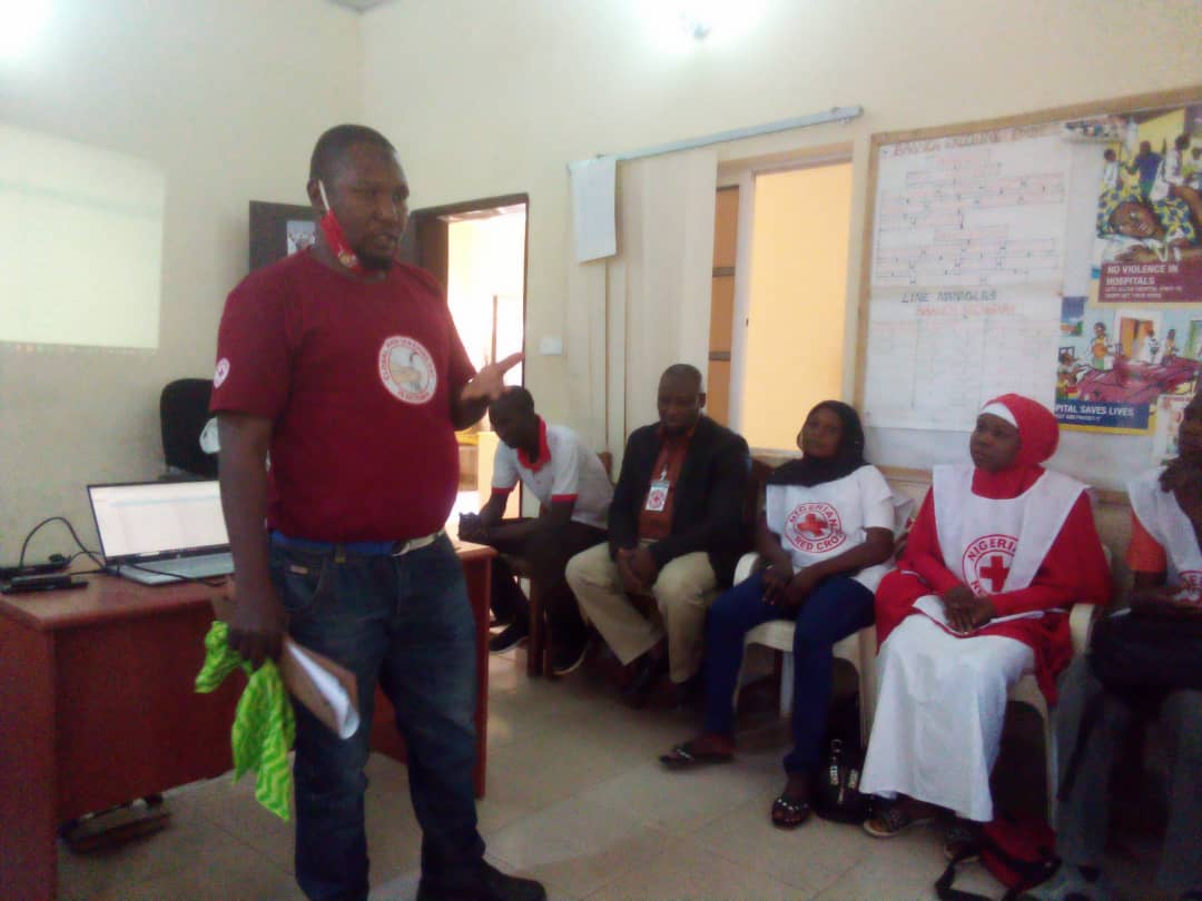 RedCrossGombe's tweet photo. 🙌 Appreciating the TO Adamawa Brnch for dedication as the Rep of the Nat Hqtrs during the Training of Trainers Evaluation with Gme Volunteers. 🌟 commitment to building skills and resilience is commendable! #RedCrossTraining #CommunityResilience
@IFRCAfrica
@nrcs_ng https://t.co/q2tlASooFl