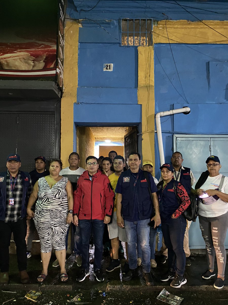 sunavi_oficial's tweet photo. #SUNAVI inicia Plan de Abordaje de Pensiones en la Gran Caracas en el marco del 1×10 del Buen Gobierno.
.@NicolasMaduro
@IMVillarroel1
@Mippcivzla
Dale click ▶️ https://t.co/mwKpuxwQZk
#HaciaEl2030ConLas7T https://t.co/Sbnf9HHo7Z