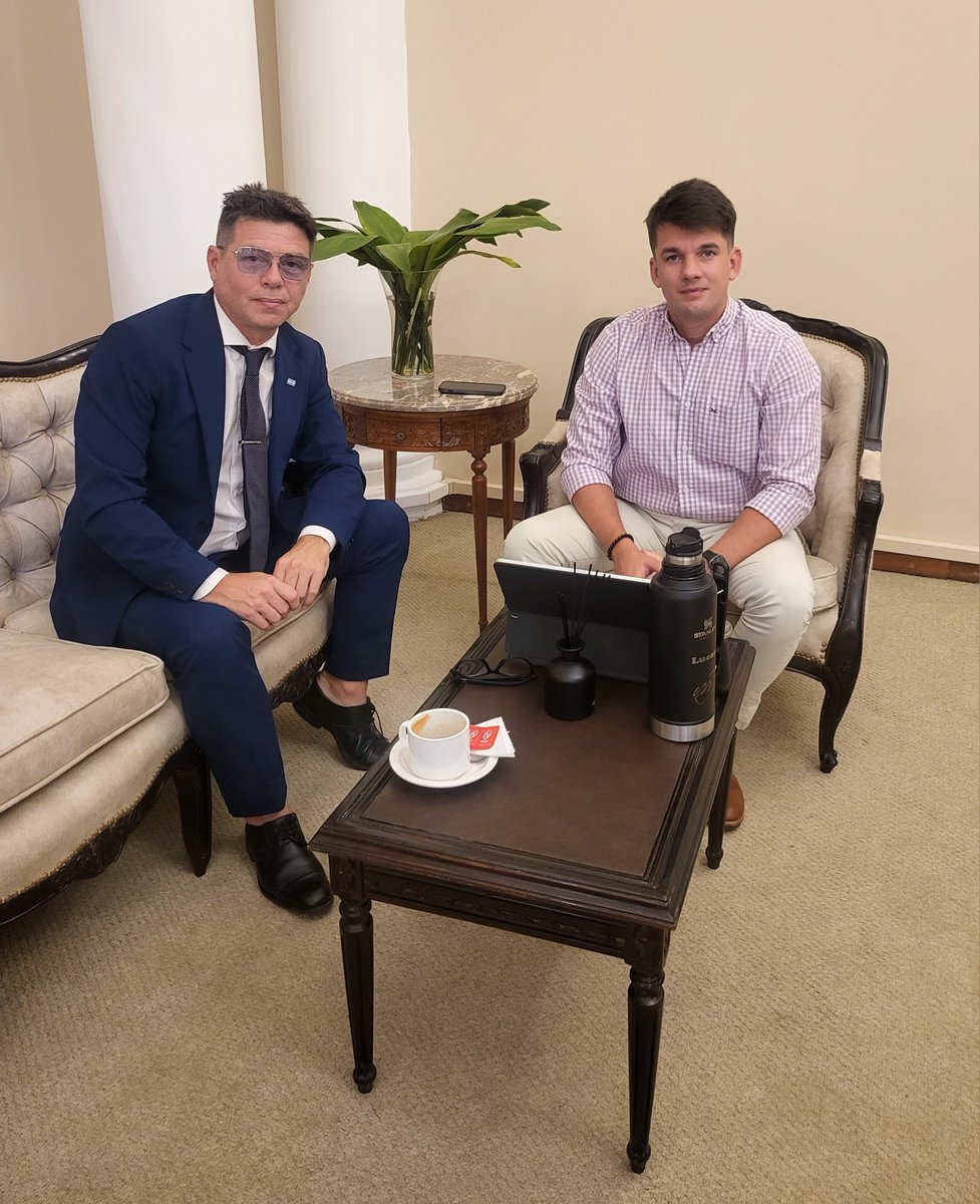 Reunion de Trabajo en <a href="/vicegobmisiones/">Vicegobernación Misiones</a> ,Junto al Vicegobernador de la Provincia <a href="/lucasaromero/">Lucas Romero Spinelli</a>, planificando los ejes principales de trabajo para este #2024 en <a href="/faniotargentina/">FanIOT Argentina</a>. Innovacion Tecnologica , KITS #IOT ,AI,Movilidad Sustentable+Alianzas estrategicas con Emiratos Arabes.