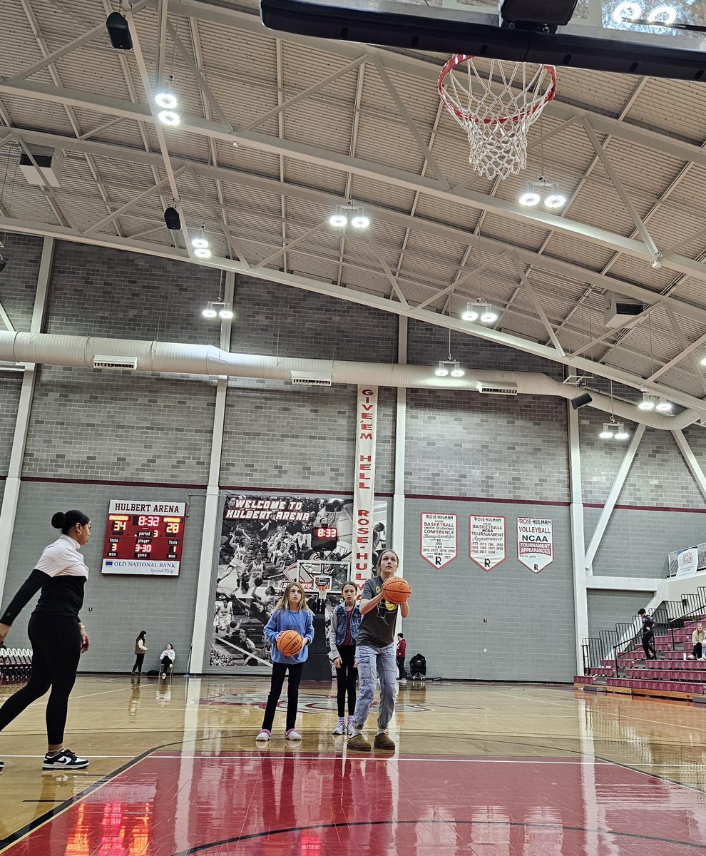 RHIT Women's Basketball Team tweet media