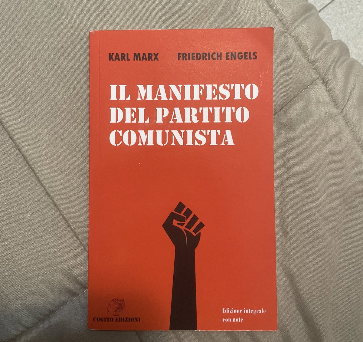 m4rmoriis's tweet image. è spicy?