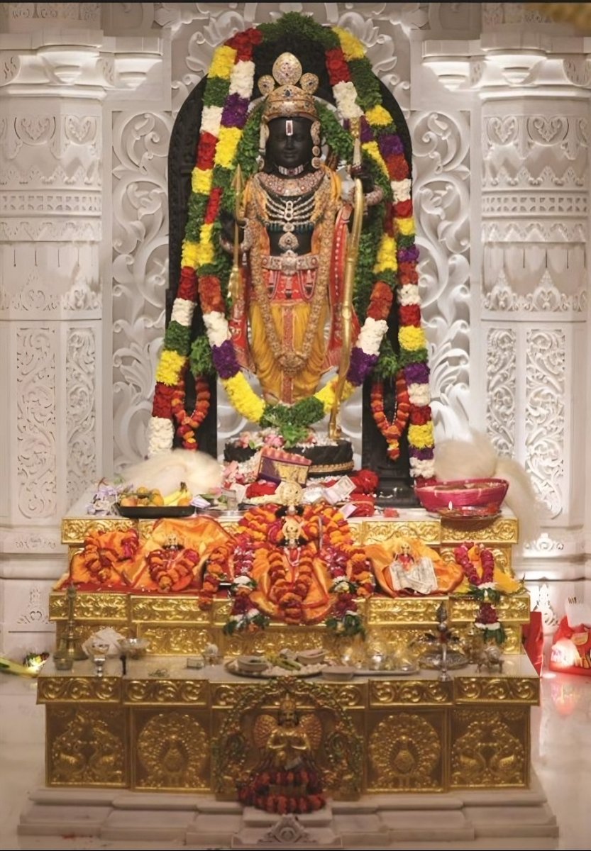 vishnubolt's tweet image. Where i can get this high quality hd picture of Ramlala.
#JaiShreeRam

#askingforhelp