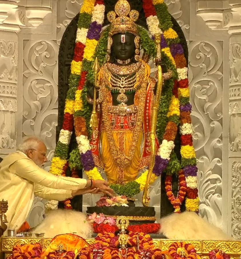 lalassssharma11's tweet photo. जय श्री राम https://t.co/QxtfLtv1cu