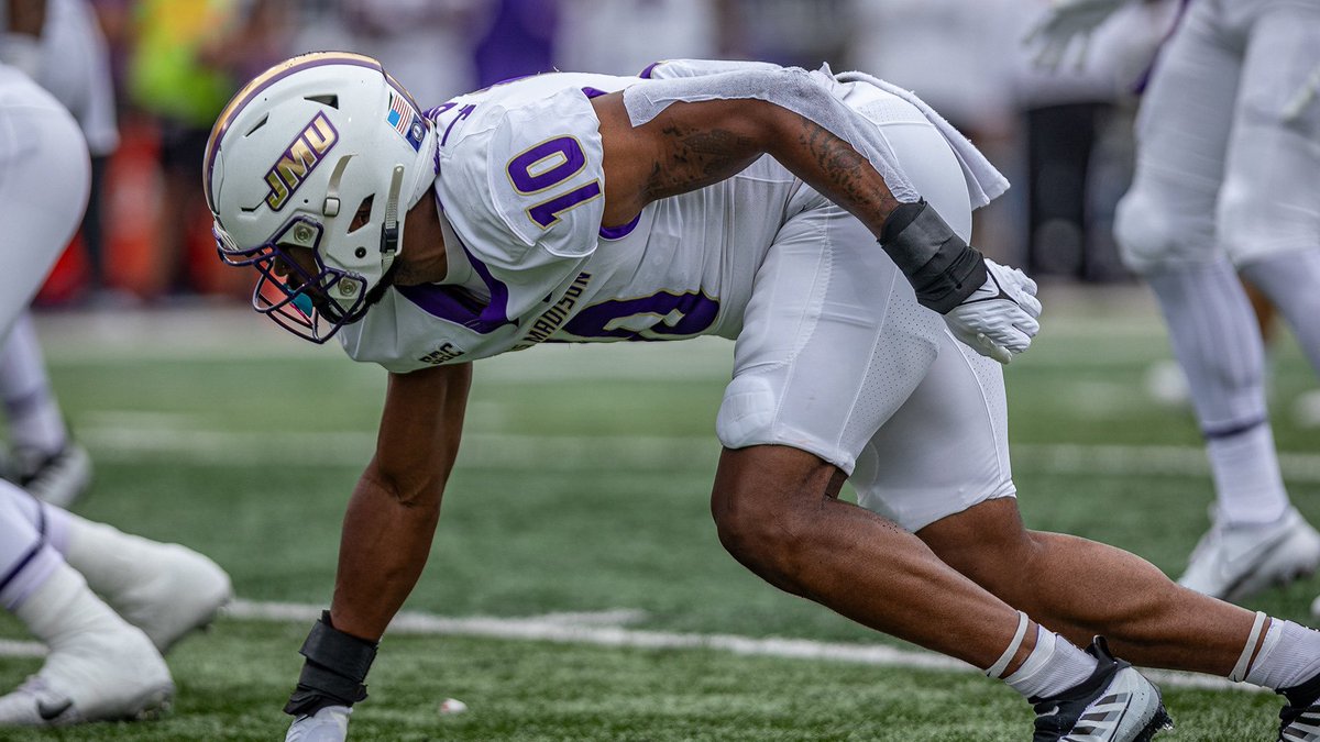 Blessed to receive my 5th D1 Offer from James Madison University!
<a href="/CoachSamDaniels/">Sam Daniels</a> <a href="/CoachTimBender/">Tim R Bender</a>  
<a href="/Coach_Boston/">Philip Boston</a> #GoDukes <a href="/RivalsFriedman/">Adam Friedman</a> @On3Recruits <a href="/BrianDohn247/">BrianDohn247</a> <a href="/NCAAFNation247/">NCAAF Nation</a>