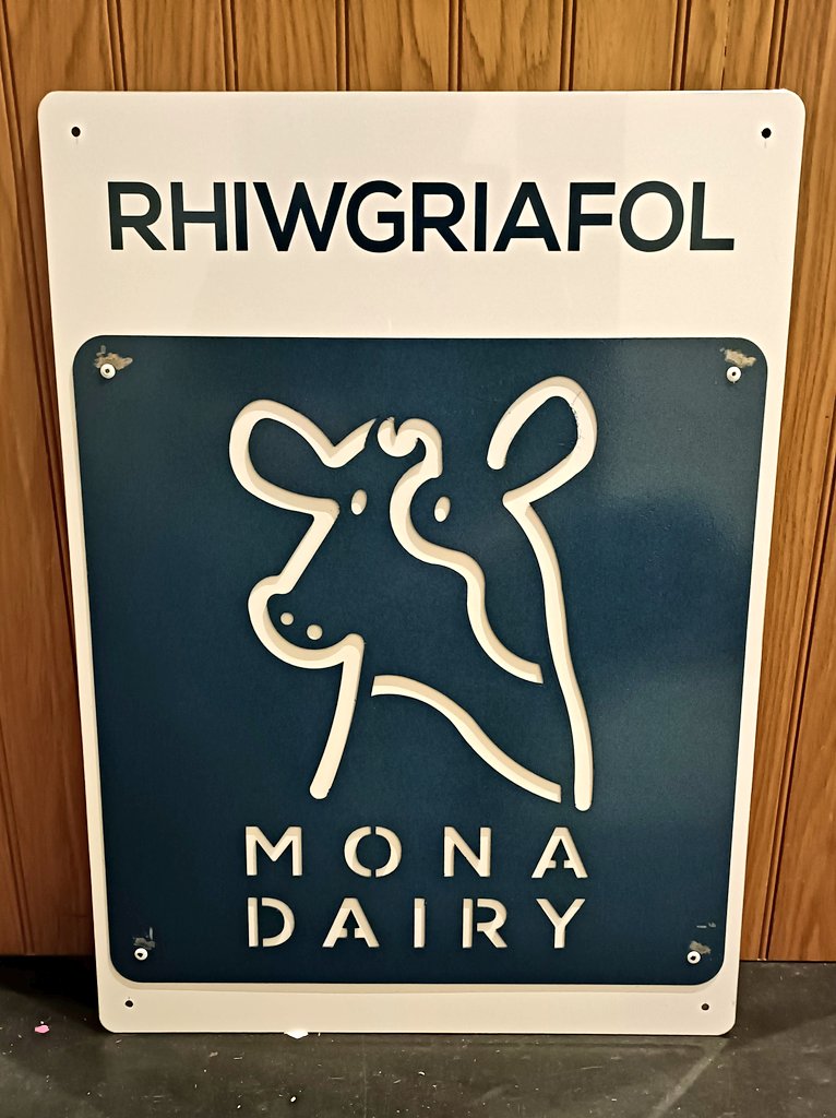 RhidianGlyn's tweet photo. Just a bit exciting!! @monadairy https://t.co/OBvtMU2FE8
