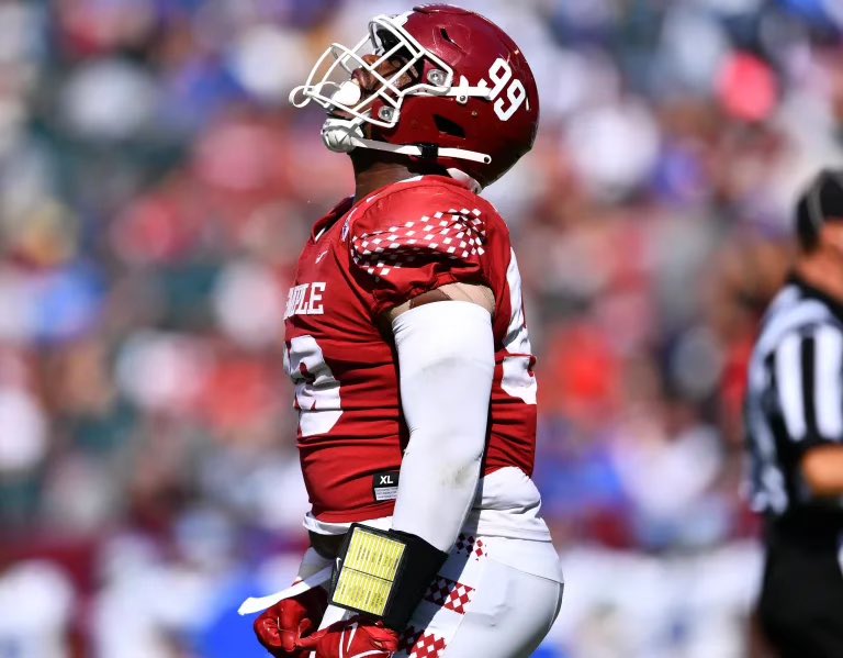 AidenBurgess20's tweet photo. I am very blessed to receive another D1 Offer from Temple University! @DreKates7 @sirknight95 https://t.co/glyd3xXv3x