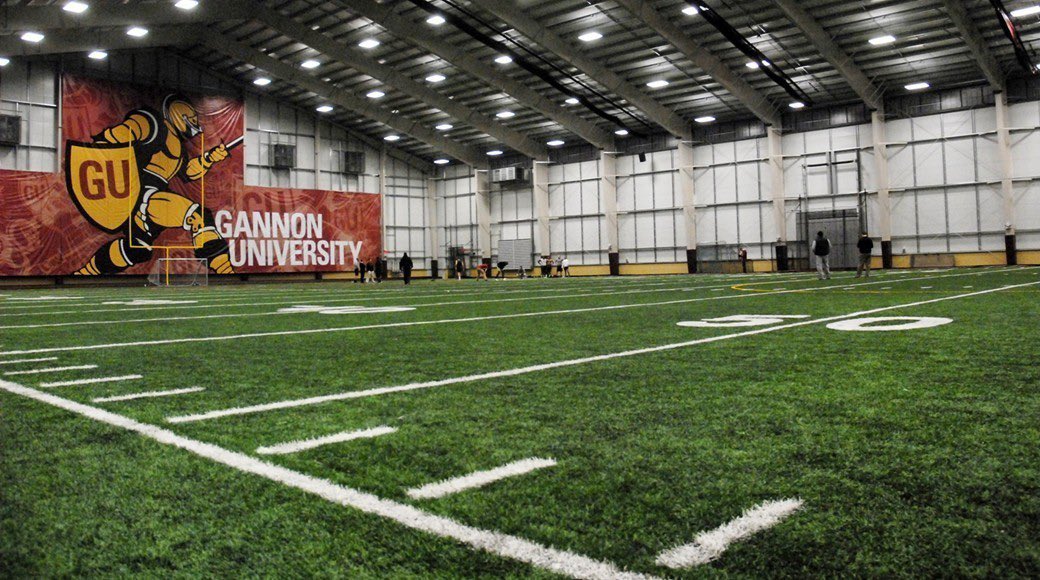 After a great conversation with @coachkage I’m BLESSED to receive an offer from Gannon University! Looking forward to official visit ! @donferraro317 @dhan561 @LBrannon53 @EraPrep @FootballBentley @CP_Photo2004 @larryblustein @emilee_smarr @coachTJ_UTM @CoachTerryAnton