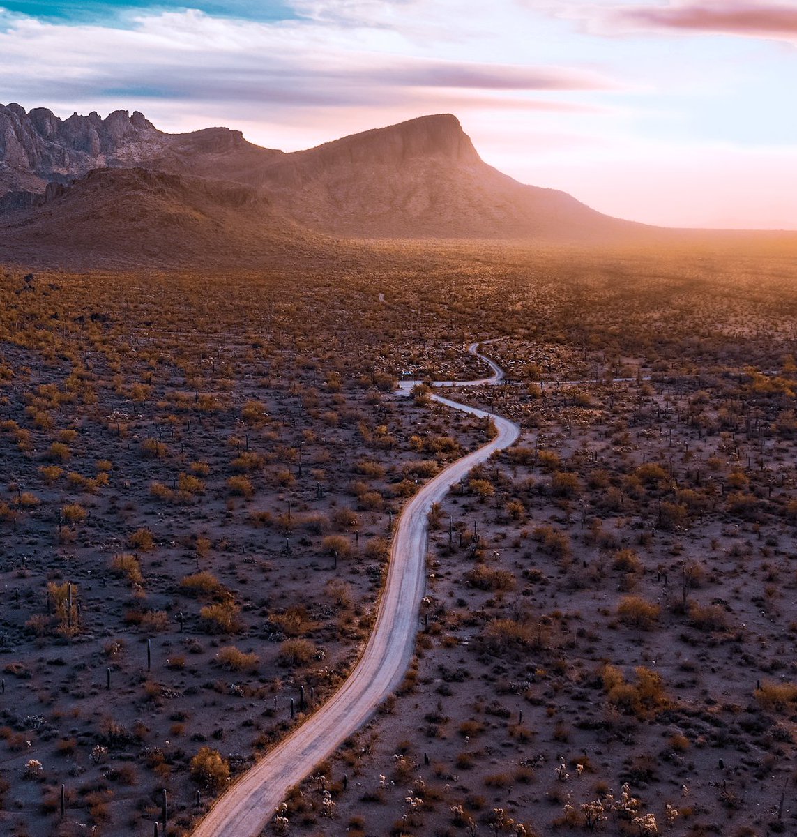 openshutter21's tweet photo. It can be a lonnng lonely road if you let it, or it can be a long crazy adventure if you would rather make make it that. The choice really is yours. 

#goodmorning #landscape #s
#Desert https://t.co/4clELSTp3V
