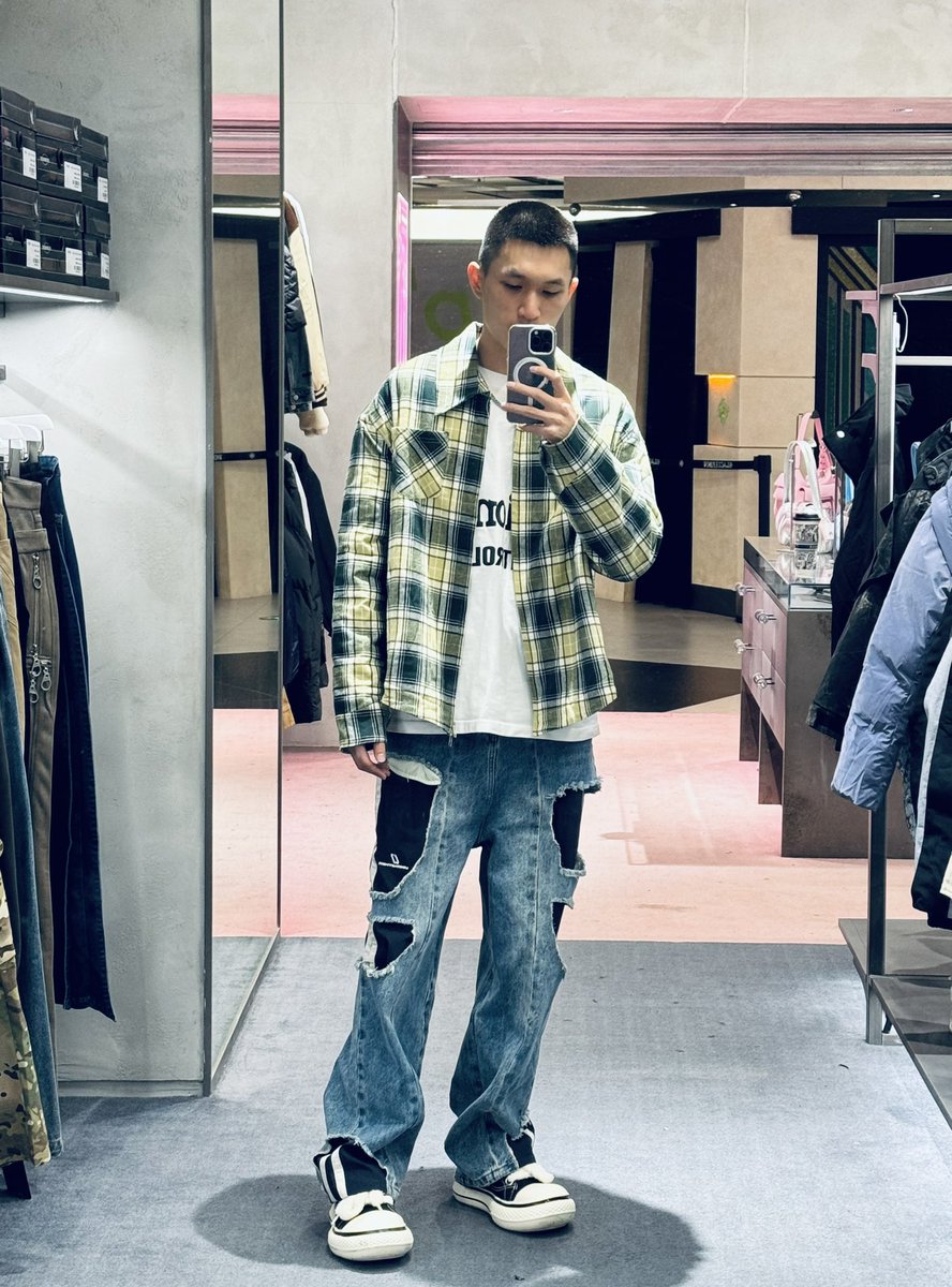 CallmeVVS tweet media