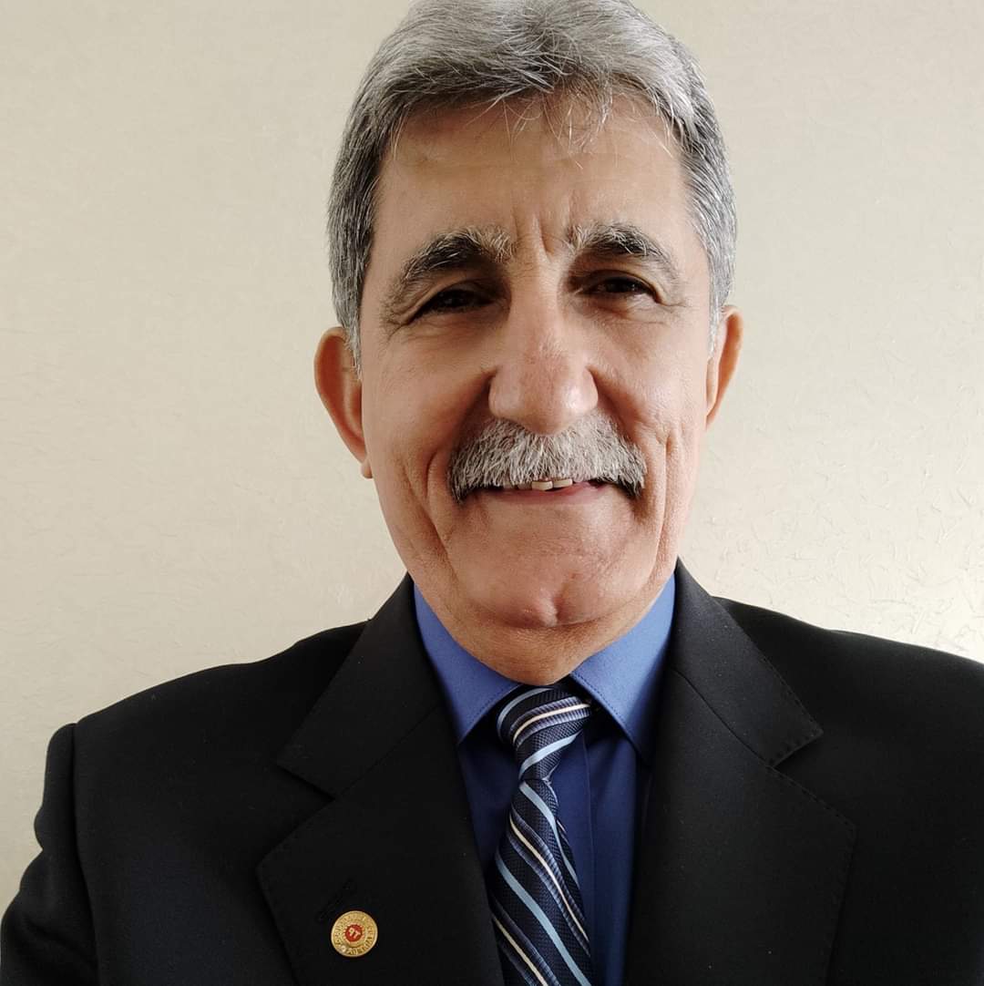 Batman Petrolspor'un eski yöneticilerinden Feridun Yeni, geçirdiği kalp krizi sonucu hayatını kaybetti. 
Feridun Yeni abimize Allah'tan rahmet, yakınlarına başsağlığı dilerim.