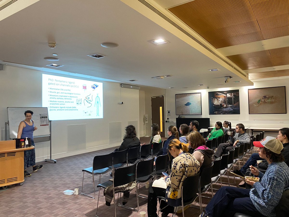 CVR_Research's tweet photo. Last week saw the first meeting of a new ion channels and transporters focus group at @KavliOxford. @MesoyS presented her research on probing the role of the membrane environment on ion channels using native MS and functional assays.
#IonChannel #TeamMS https://t.co/Tc2IOo4kBa